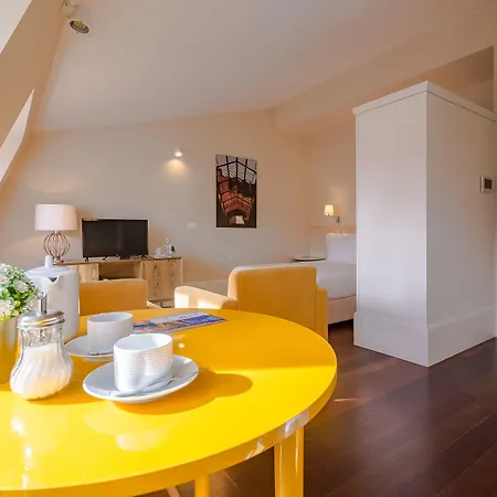 Διαμέρισμα Youropo - Market *