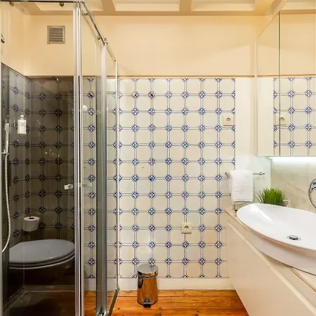 Youropo - Market Apartment *