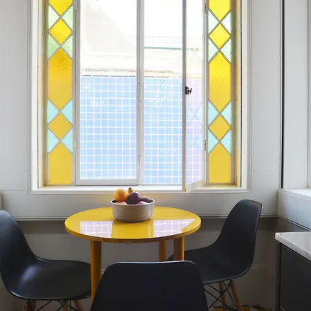 Youropo - Market Apartment