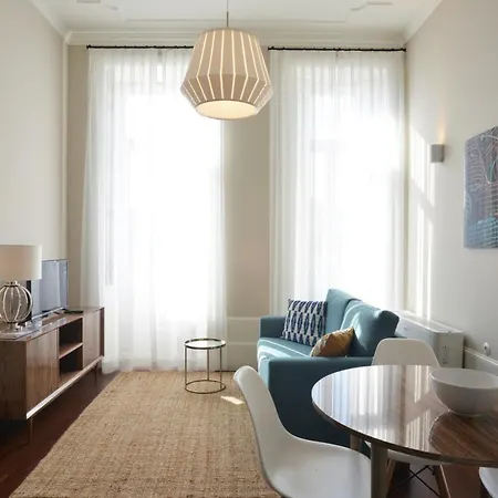 Youropo - Market * Porto