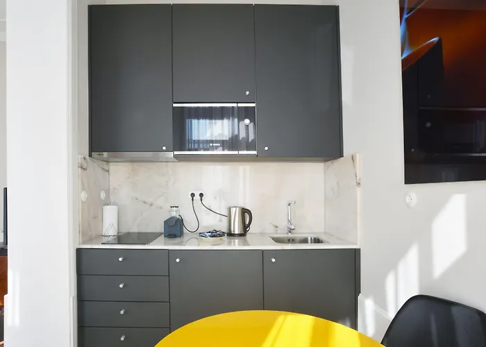 Youropo - Market Apartment