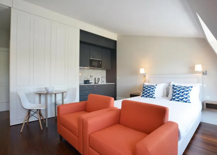 Youropo - Market Apartment