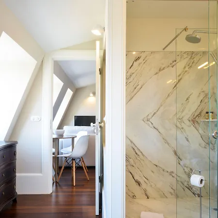 Youropo - Market Apartment